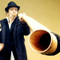 Didgeridoo solo